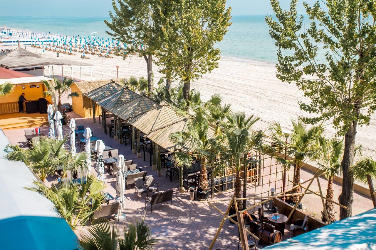 Pirates Resort Mamaia Eksteriør bilde